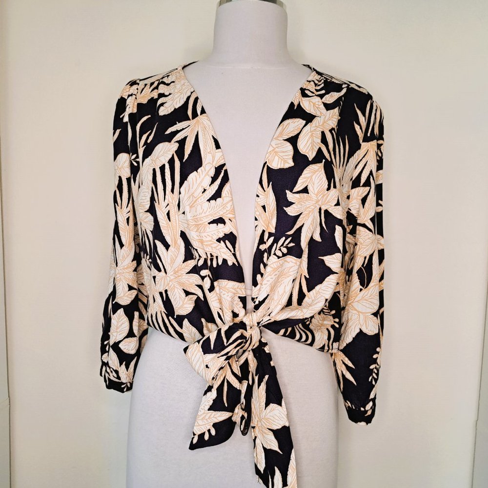 Nicole Miller Floral Crop Top Tie Waist Multicolor Size M 3/4 Sleeve